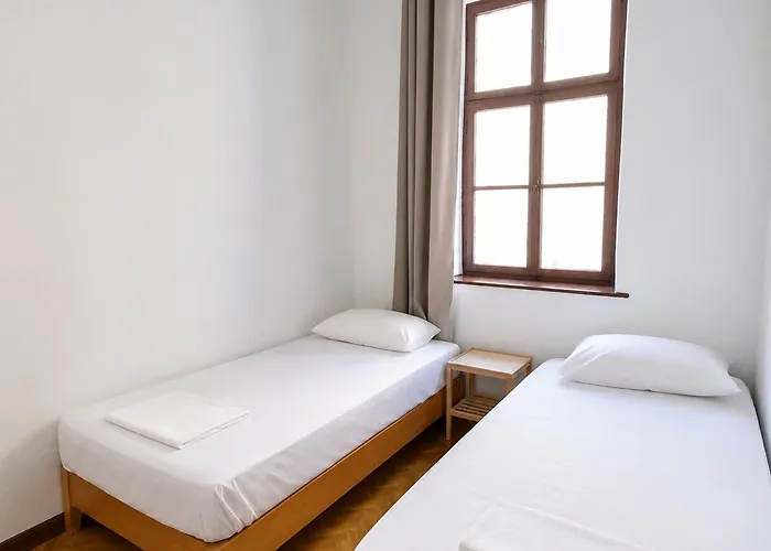Rhodes Youth Hostel (Adults Only)