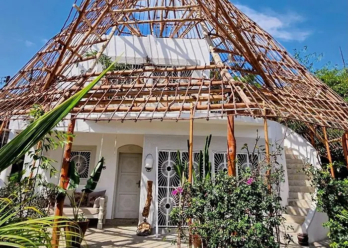 04 Beach Cottage Malindi