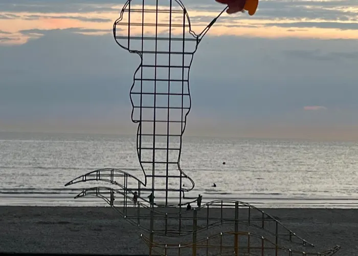Les Obiones, Fort Mahon Plage, magnifique studio cabine 4p vue latérale mer avec balcon , parking privé gratuit, wifi, classé 2 étoiles, exposition plein sud en Baie de Somme