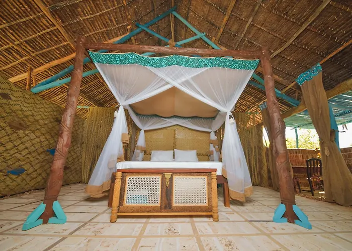 Kizingo Beach Eco Lodge