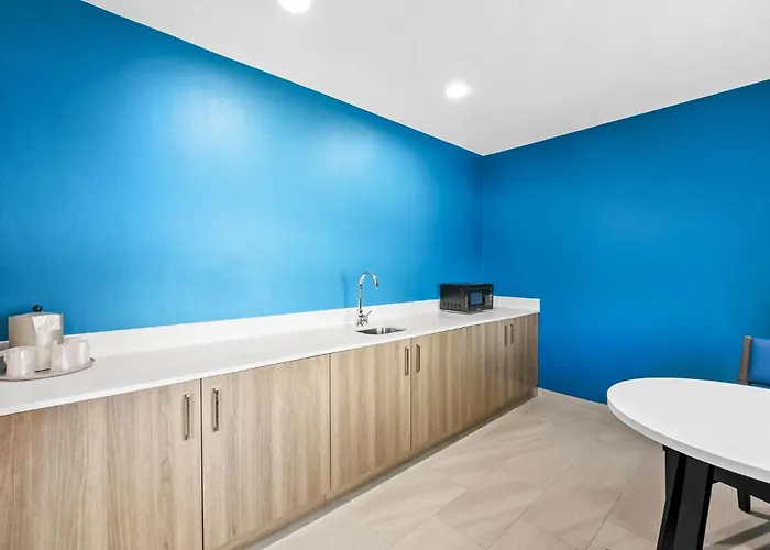 Holiday Inn Express Hotel & Suites Wabash By Ihg