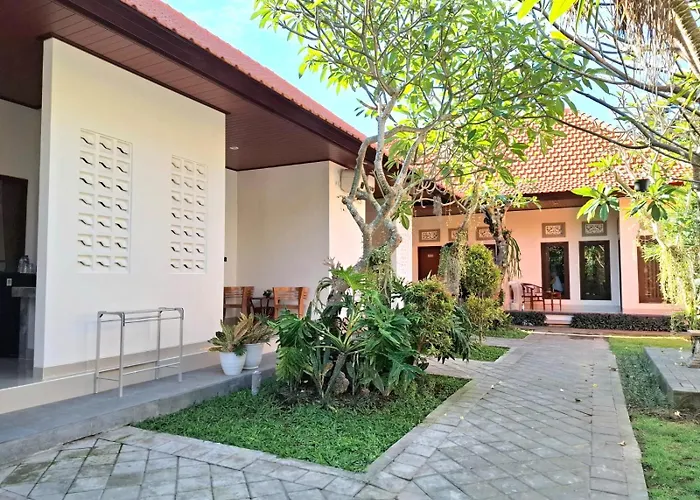 Manda Homestay