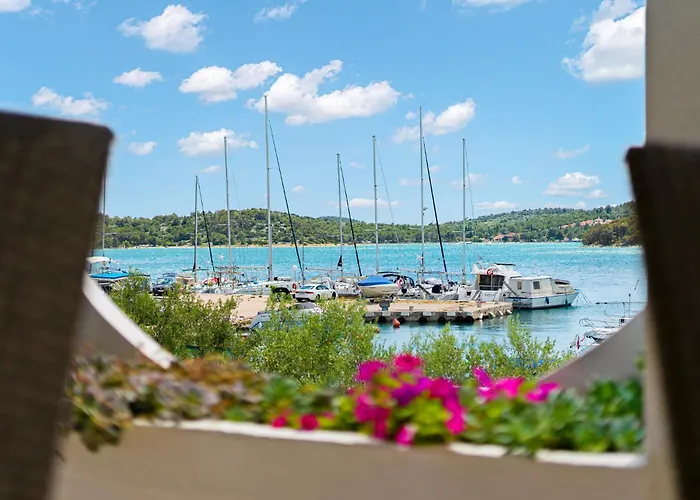 Irene Bed & Breakfast Tisno
