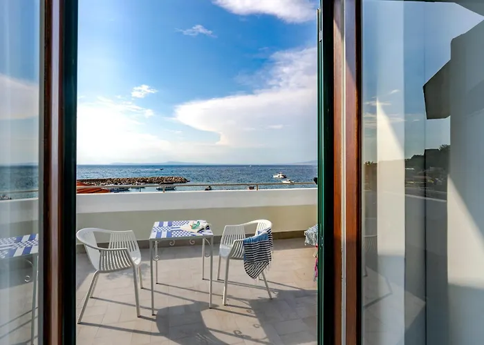 Hotel Baia Di Puolo