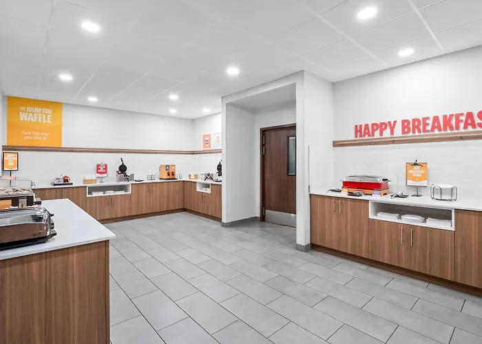 Hampton Inn & Suites East Lansing