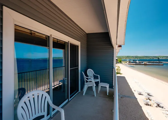 Bayshore Resort