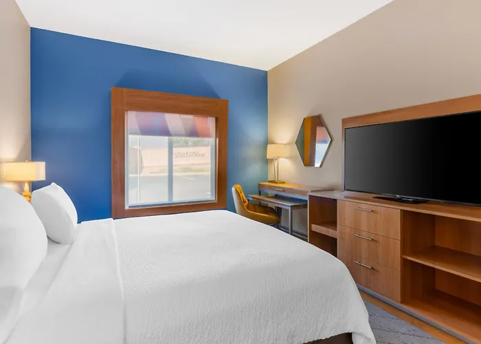 Holiday Inn Express & Suites Hot Springs By Ihg