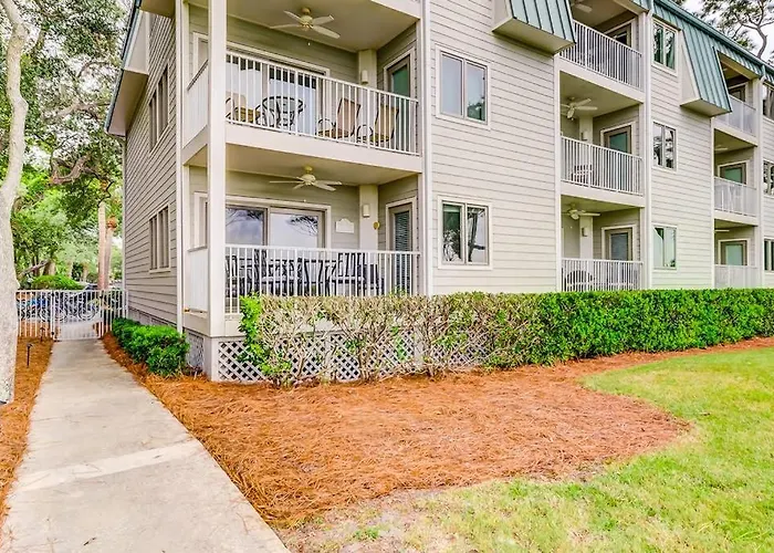 Beachwood Place 1H