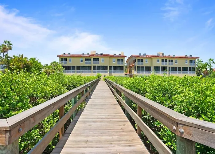 Bradenton Beach Club #13