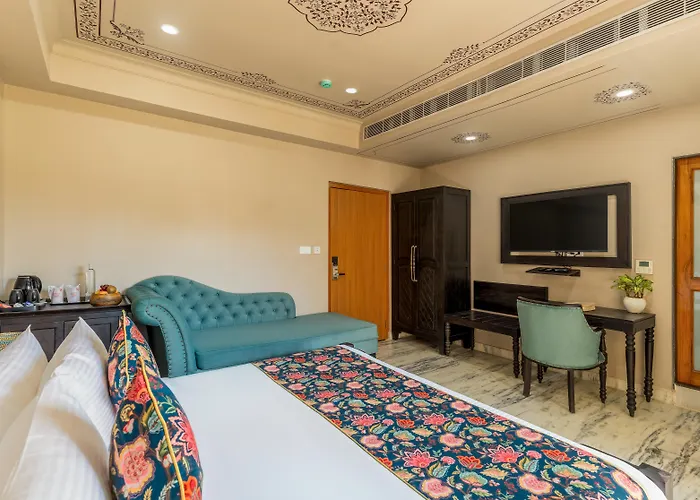 The Everest Hill Resort Suites With Jacuzzi Spa - Resort In Kumbhalgarh