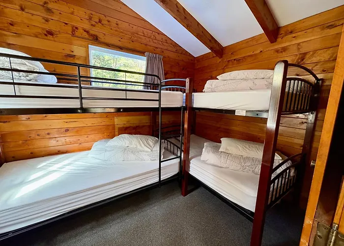 White Star Station Farm Holiday Park