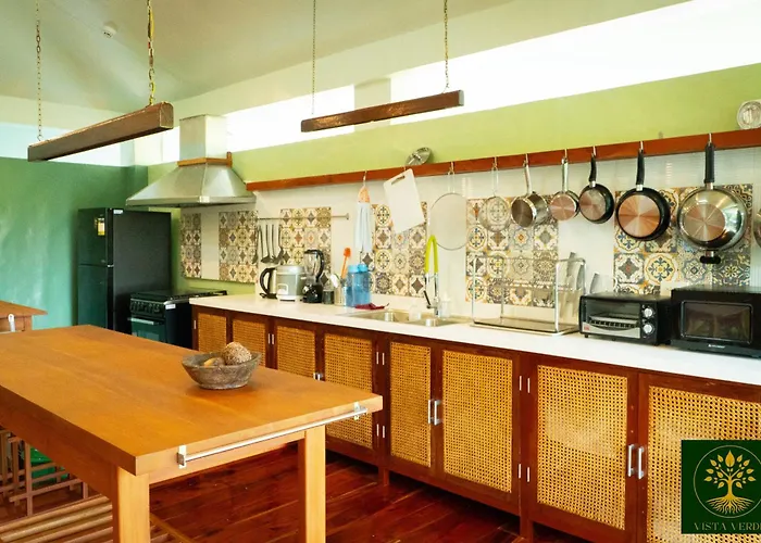 Vista Verde, Family Living