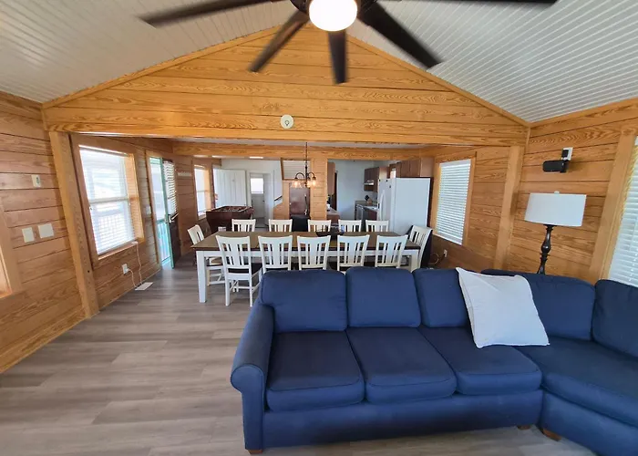 Sand Spur Cottages