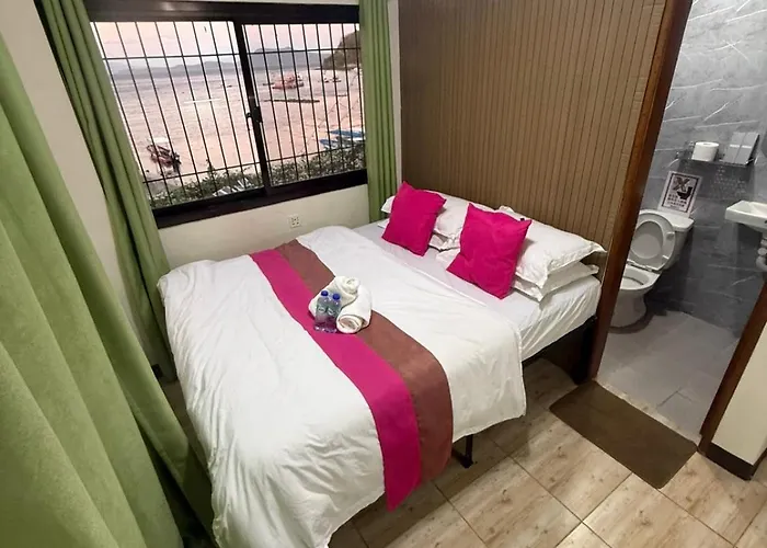 Pink Ocean Diving Resort Sabang Puerto Galera