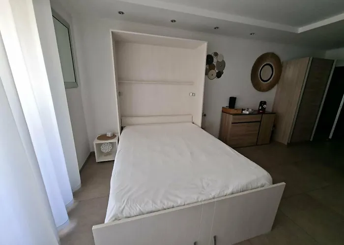Studio à 2 minutes de la plage