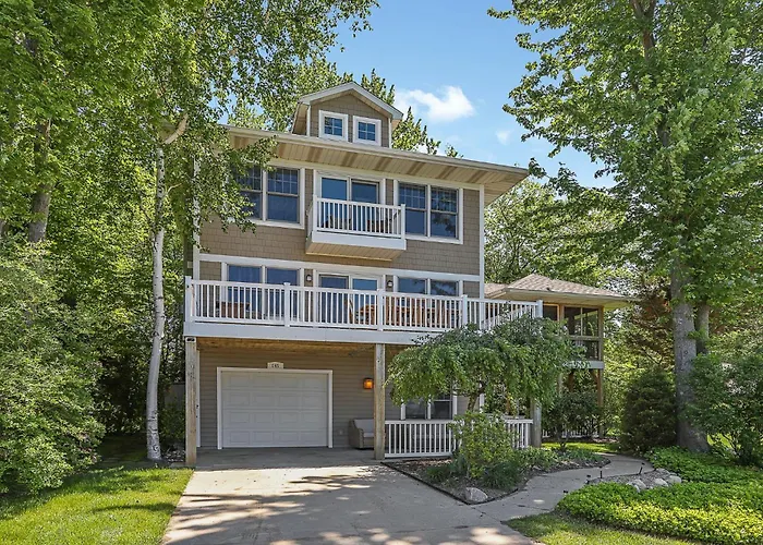 Beachfront Haven - Sunset Views - Hot Tub - Bbq - Family Friendly
