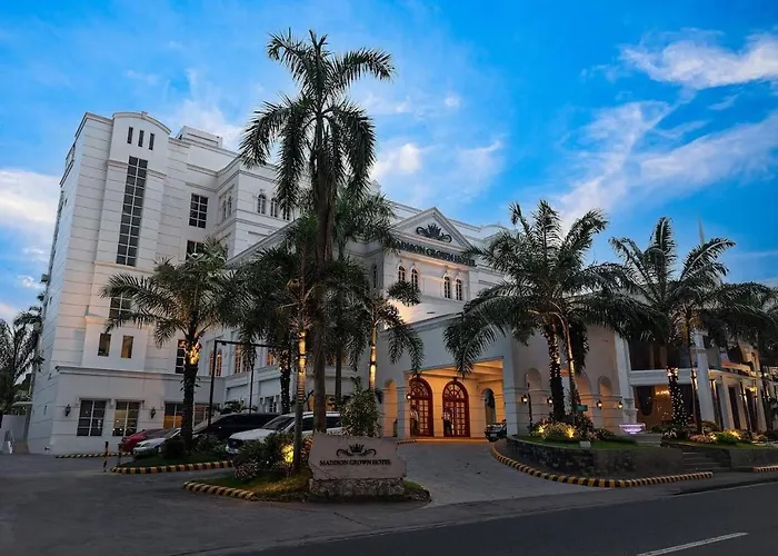 Madison Crown Hotel
