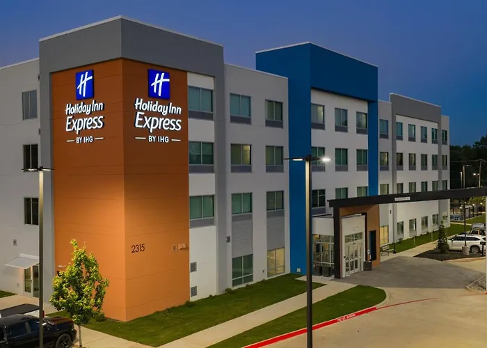 Holiday Inn Express & Suites Tyler South University Area By Ihg