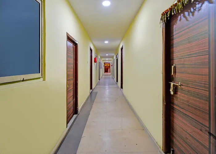 Hotel Jay'S Inn
