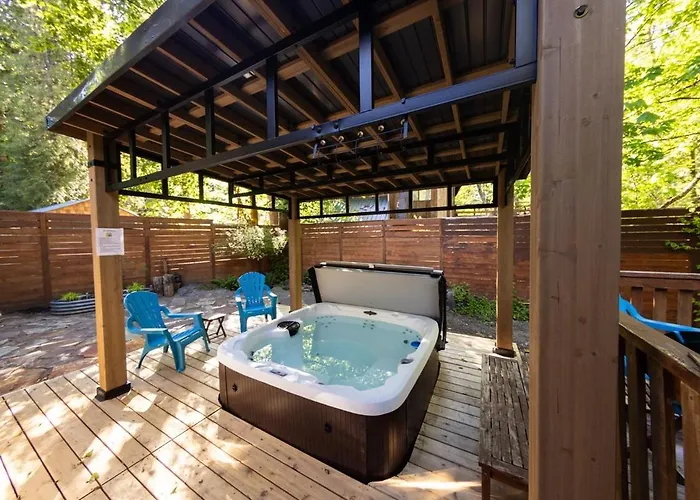 Cozy Mt Hood Adventures Home With Hot Tub