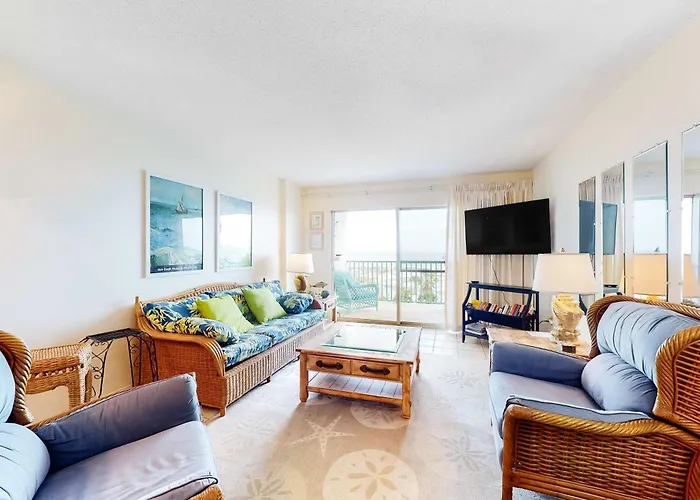 Oceanfront Condo With Gulf-View Balcony Beach Access Pool Wifi & Central Ac