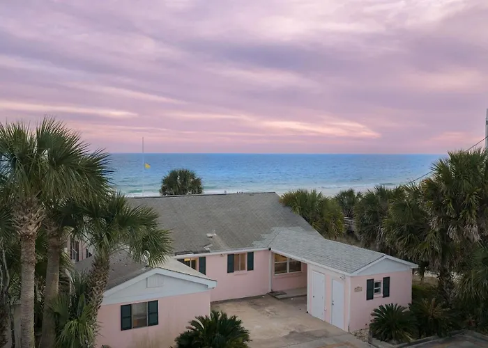 Pink Flamingo By The Sea By Avantstay
