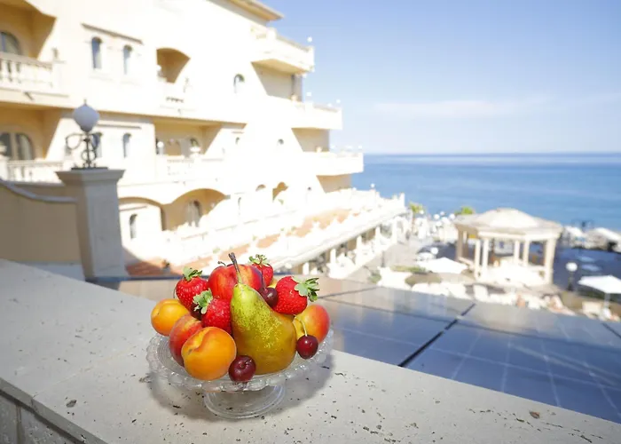 Hellenia Yachting Hotel & Spa