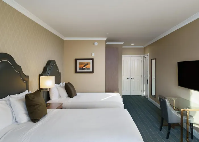Majestic Inn And Spa