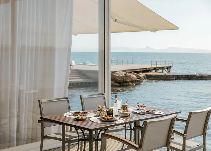 Divani Escape - Adults Only