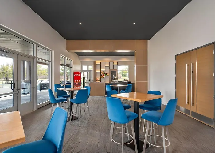 Hotel Du Lac Champlain, An Ascend Collection Hotel