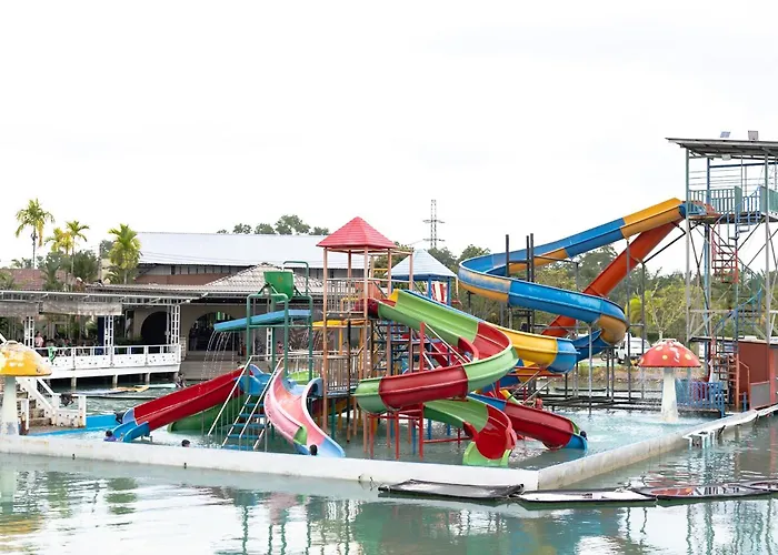 Lamphurai Riverside Resort And Spa