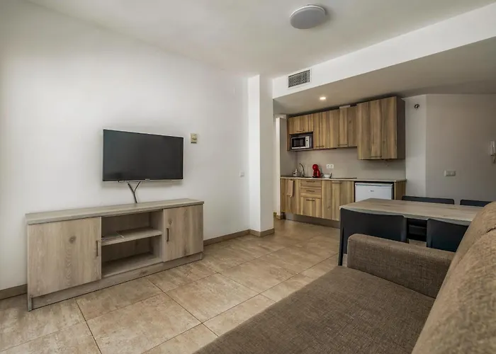 Marina Beach Apartaments - Sea Views In The Heart Of Lloret