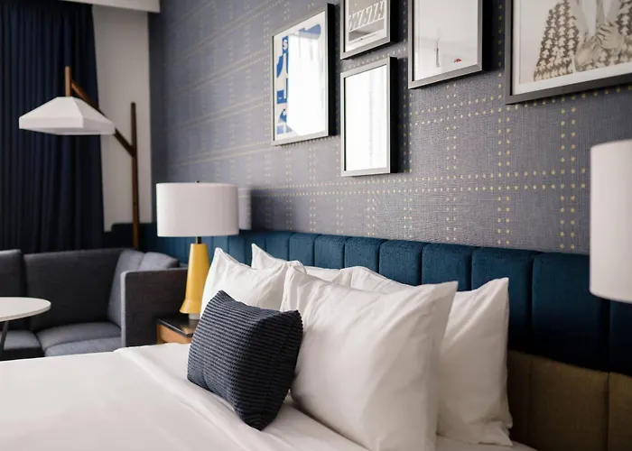 Cambria Hotel Boston Somerville