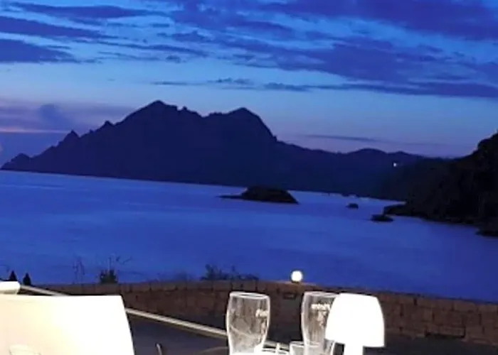 Le monte rosso
