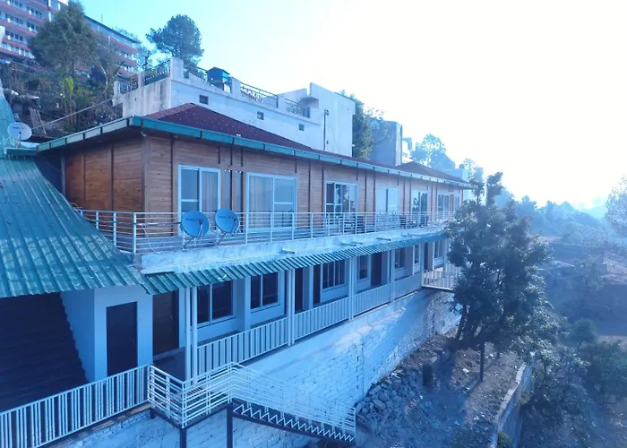 Eden Resort By Live Inn