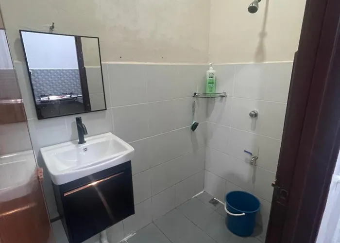 Eryna Homestay Batu Hitam Beserah Kuantan