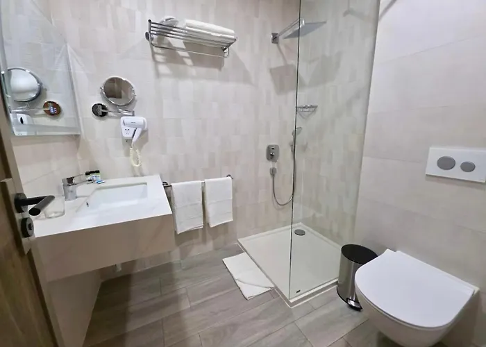 Le Yot Hotel