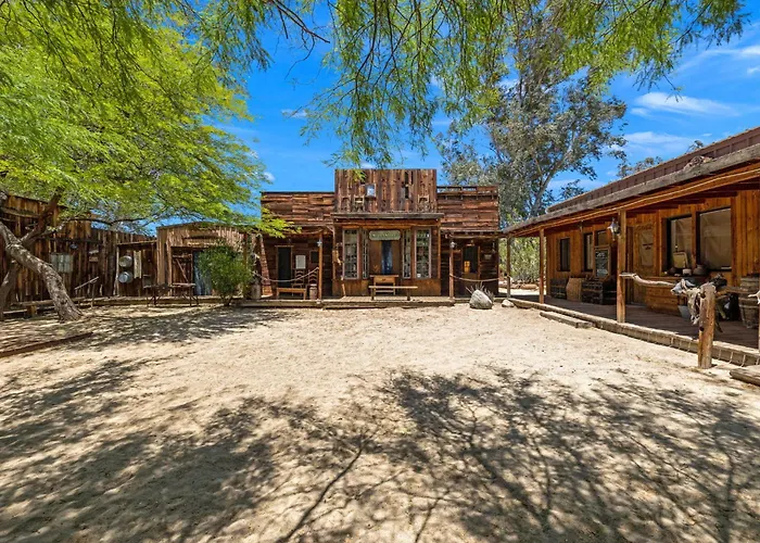 The Bubbling Wells Oasis, 3 Homes On 107 Acres