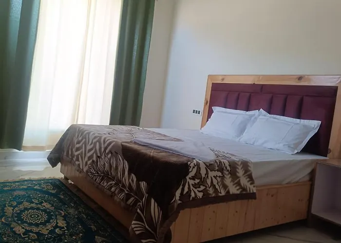 Hotel Turi & Punjabi Restaurant