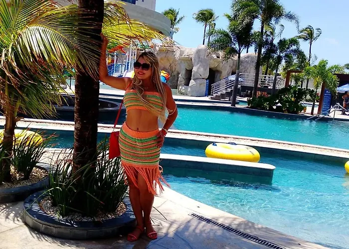 Resort Beach Salinas