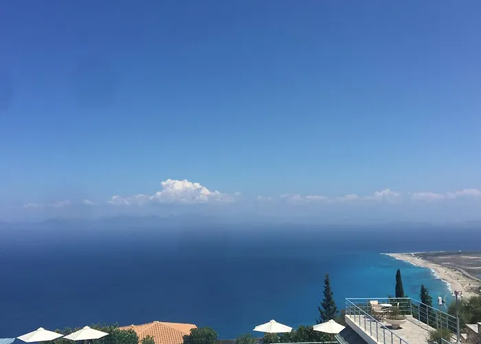 MIRA Resort Maizonettes
