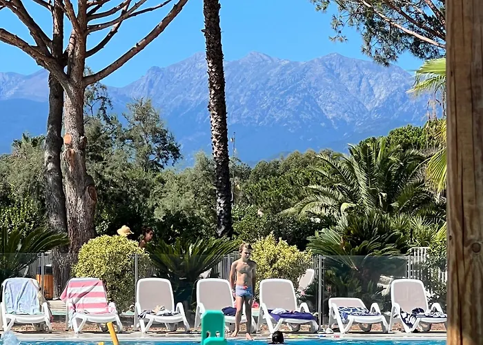 Mini-Villa Prestige - face à la Mer - Pieds dans l'eau - Resort 4 - Corse