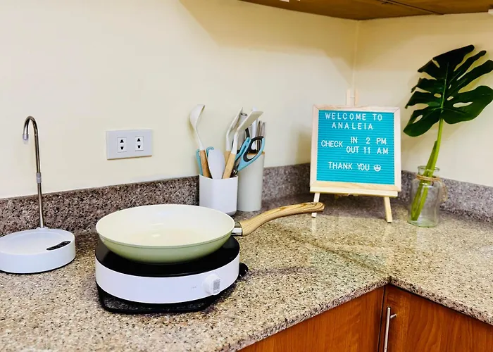 One Bedroom With Kitchen Near Dmall & Front Beach