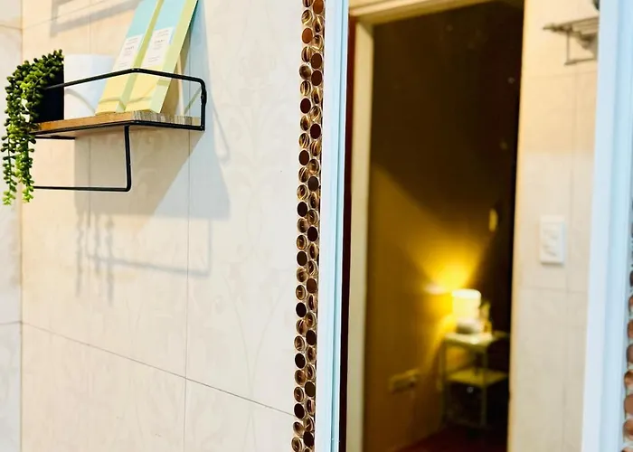 One Bedroom With Kitchen Near Dmall & Front Beach