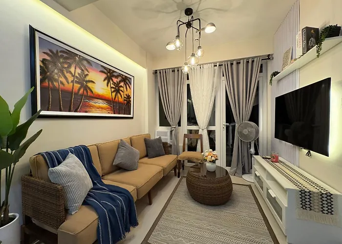 Ocean Garden Villas 7Th Floor - Road Side