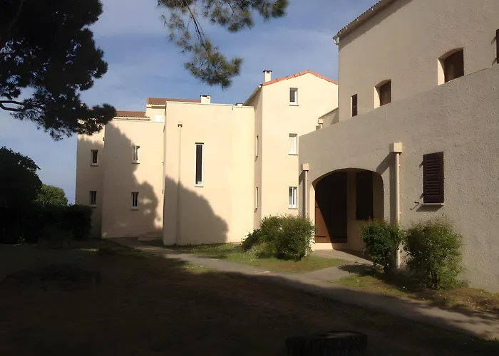 Appart avec terrasse proche mer