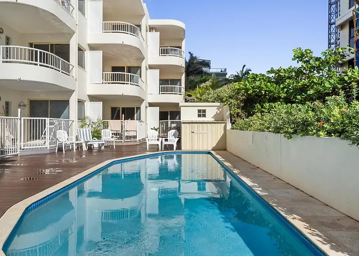 6 Baywatch Apartments