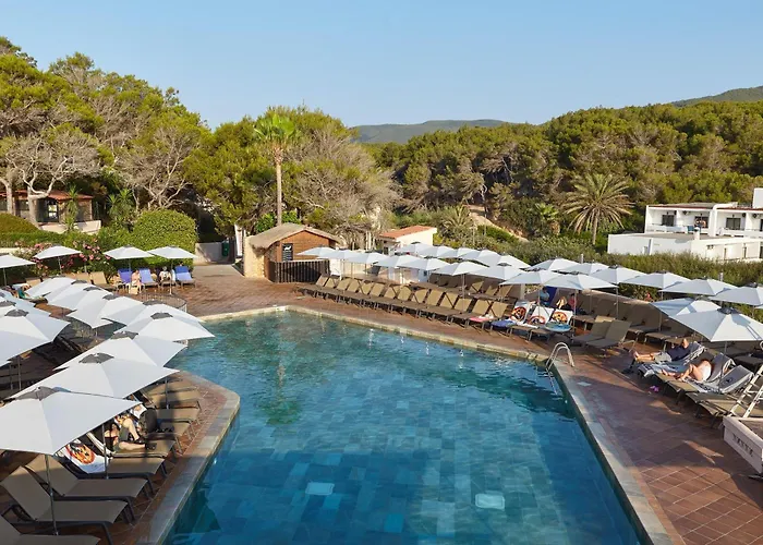 Invisa Hotel Club Cala Blanca