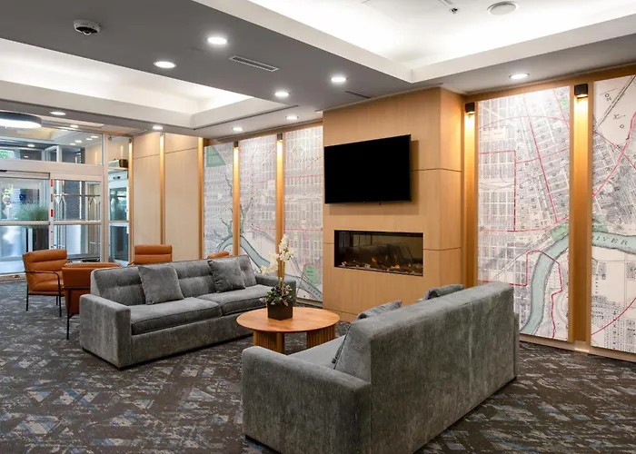 Campus Tower Suite Hotel