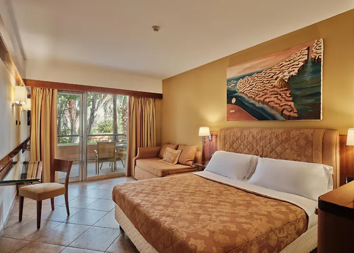 Acacia Resort